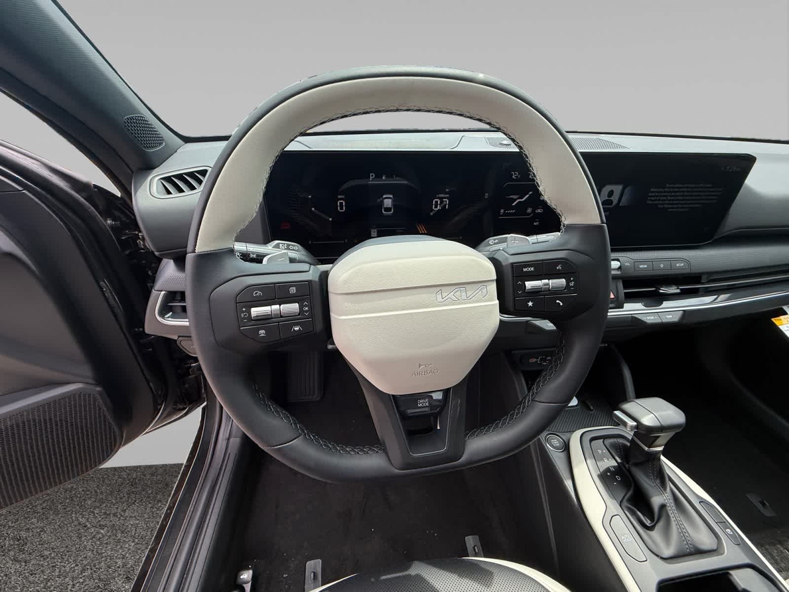 New 2026 Interstellar Gray Kia GT-Line image 13