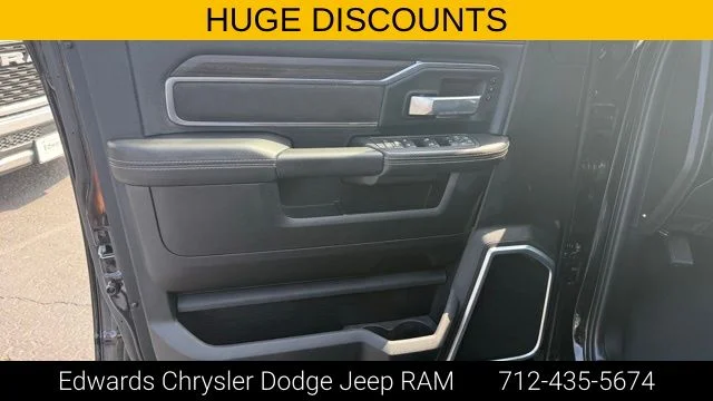 2025 RAM 2500 Laramie - Photo 13