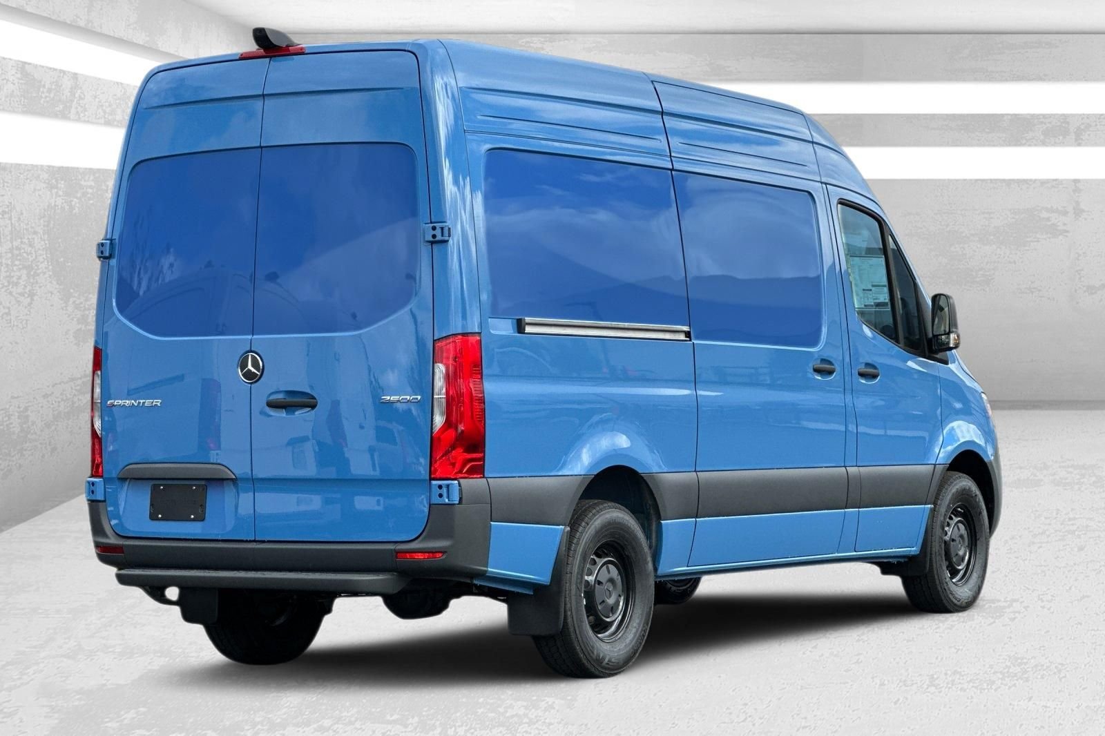New 2026 Blue Mercedes-Benz Cargo 144 WB image 4