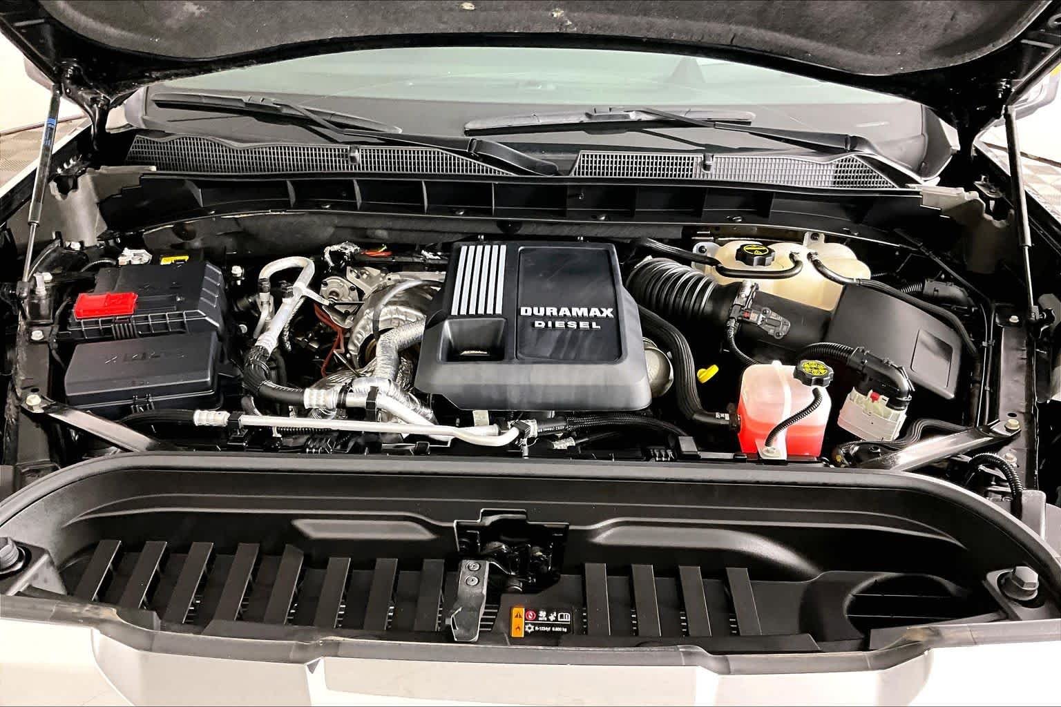 Used 2025 Onyx Black GMC Denali image 31