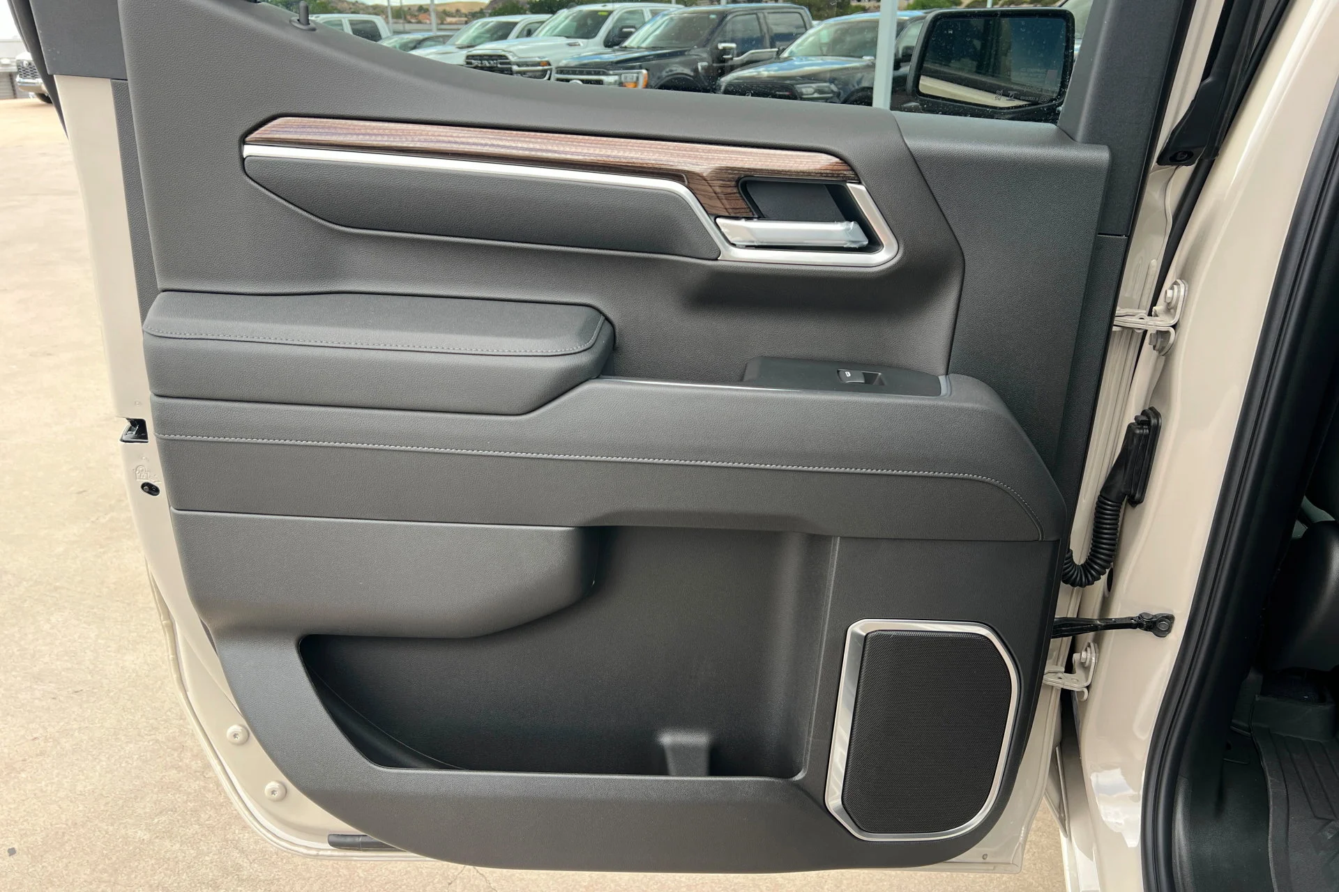 2026 Chevrolet Silverado 1500 RST - Photo 18