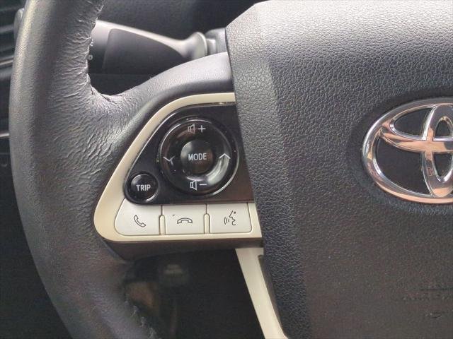 Certified Used 2016 BLUE CRUSH METALLIC Toyota  image 23
