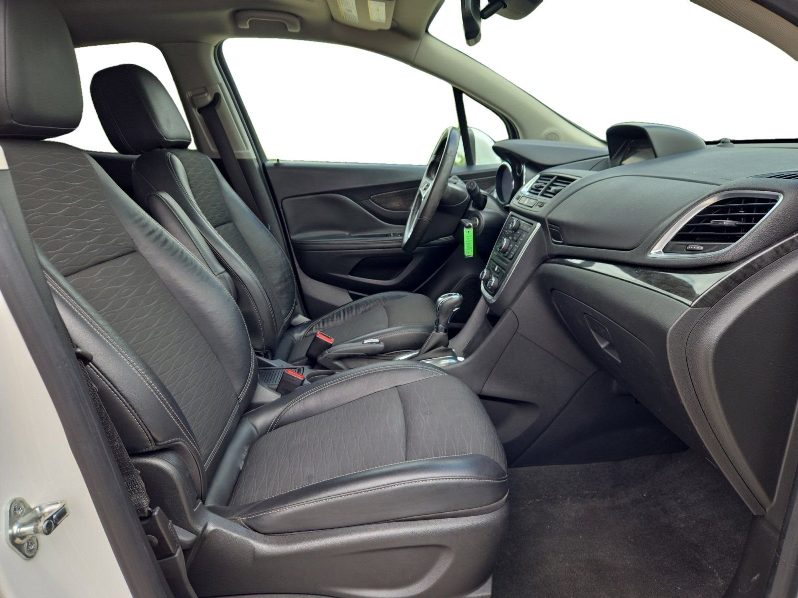 Used 2016 White Buick Convenience image 24