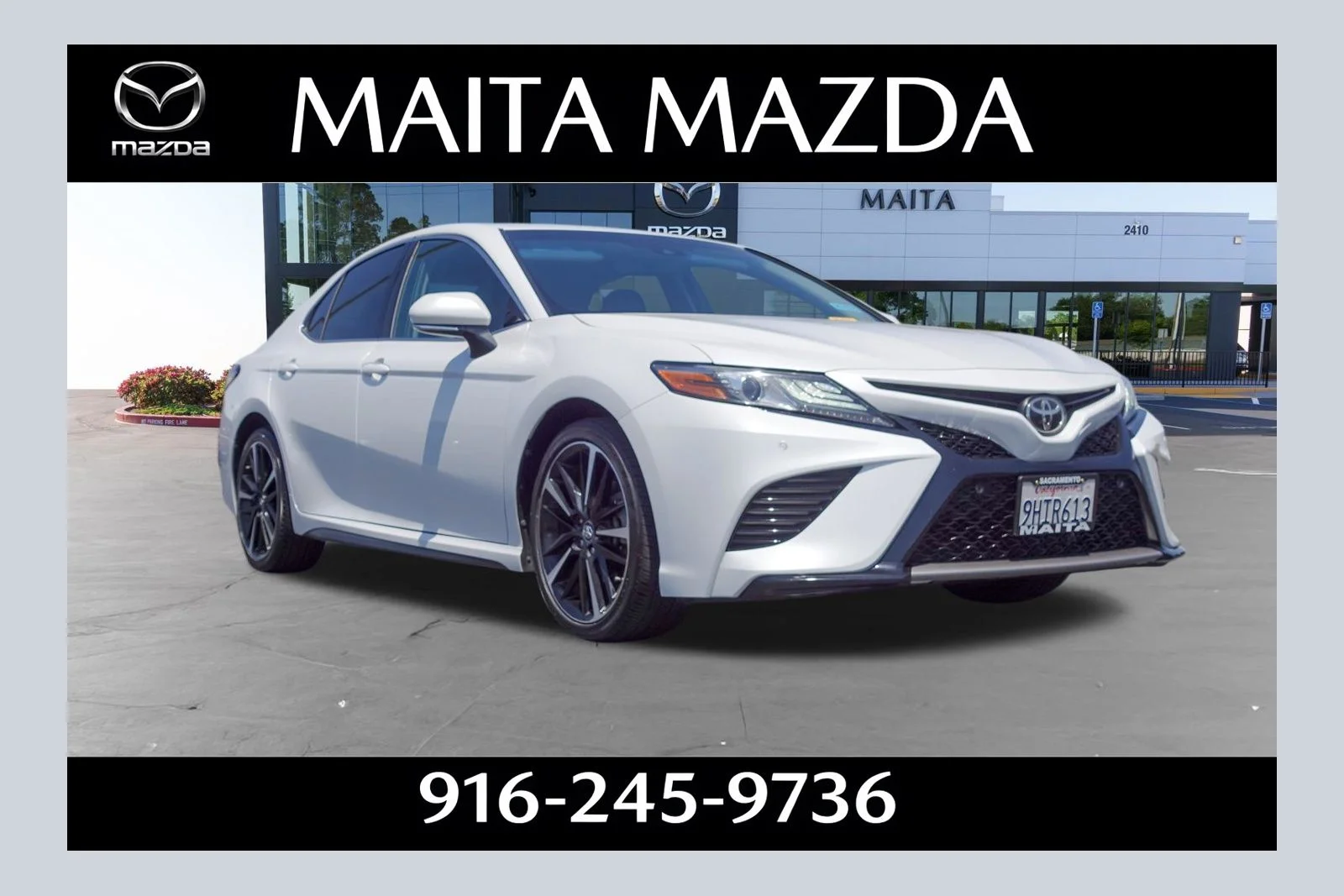 Used 2018 Wind Chill Pearl Toyota XSE image 1