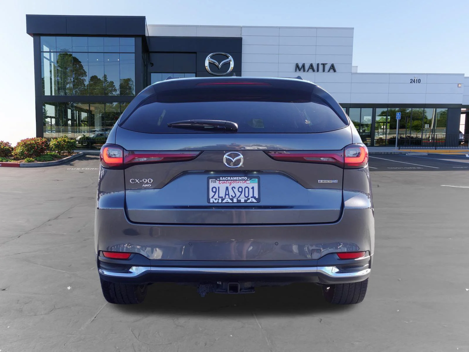 Certified Used 2024 Machine Gray Metallic Mazda Premium Plus image 5