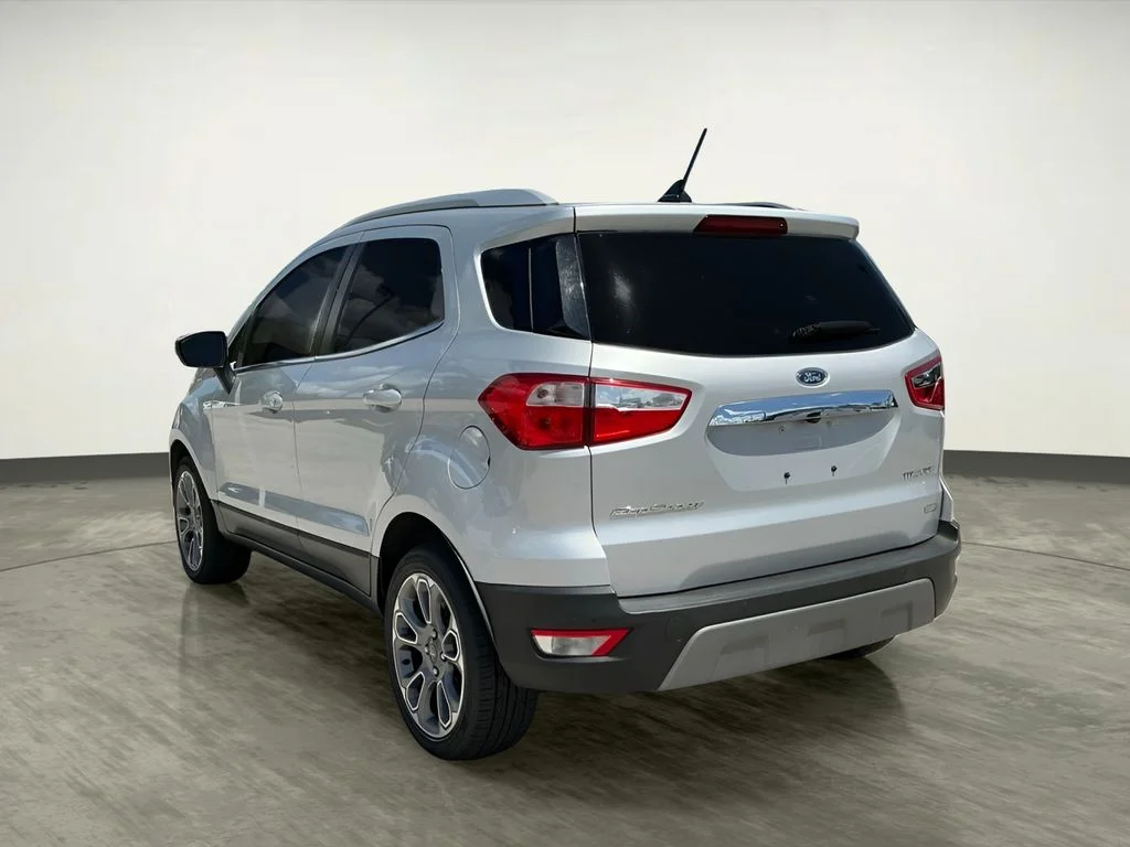Used 2018 Silver Ford Titanium image 5