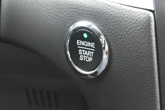 Used 2024 Oxford White Ford SEL image 19