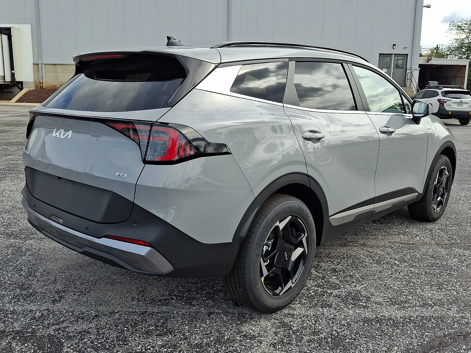 New 2027 Gray Kia EX image 8
