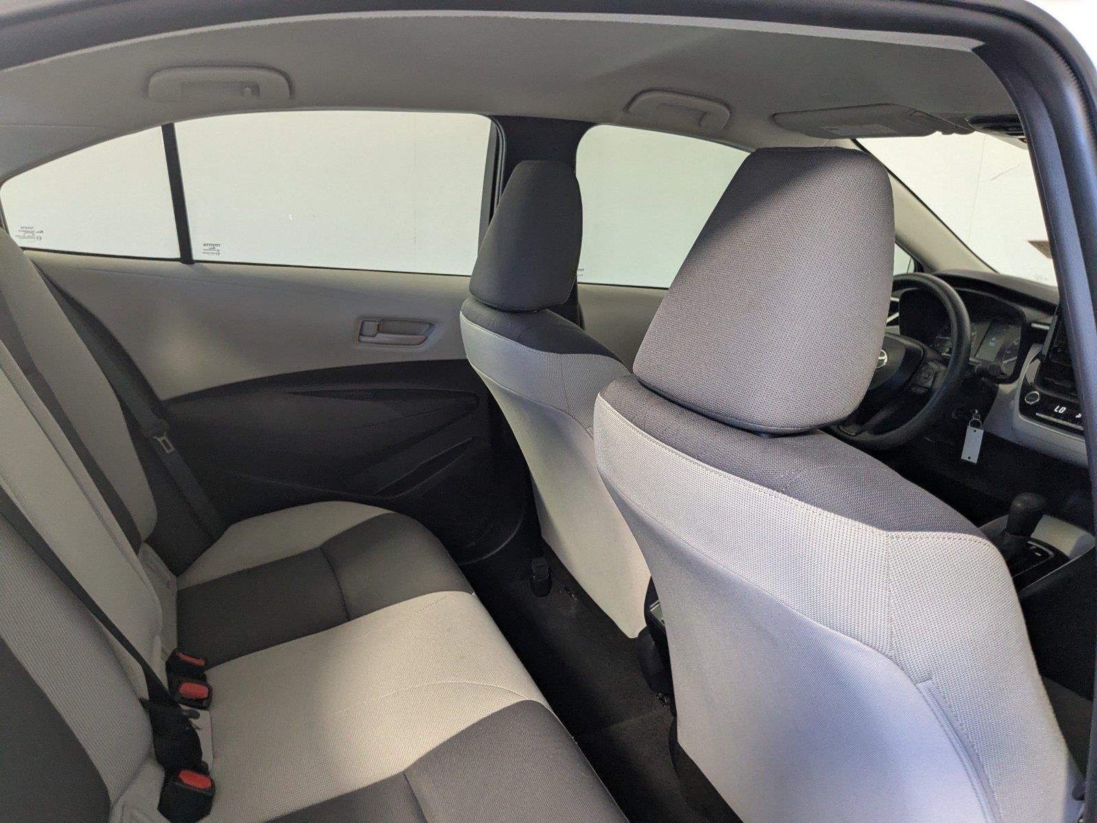 Used 2025 Ice Cap Toyota LE image 25
