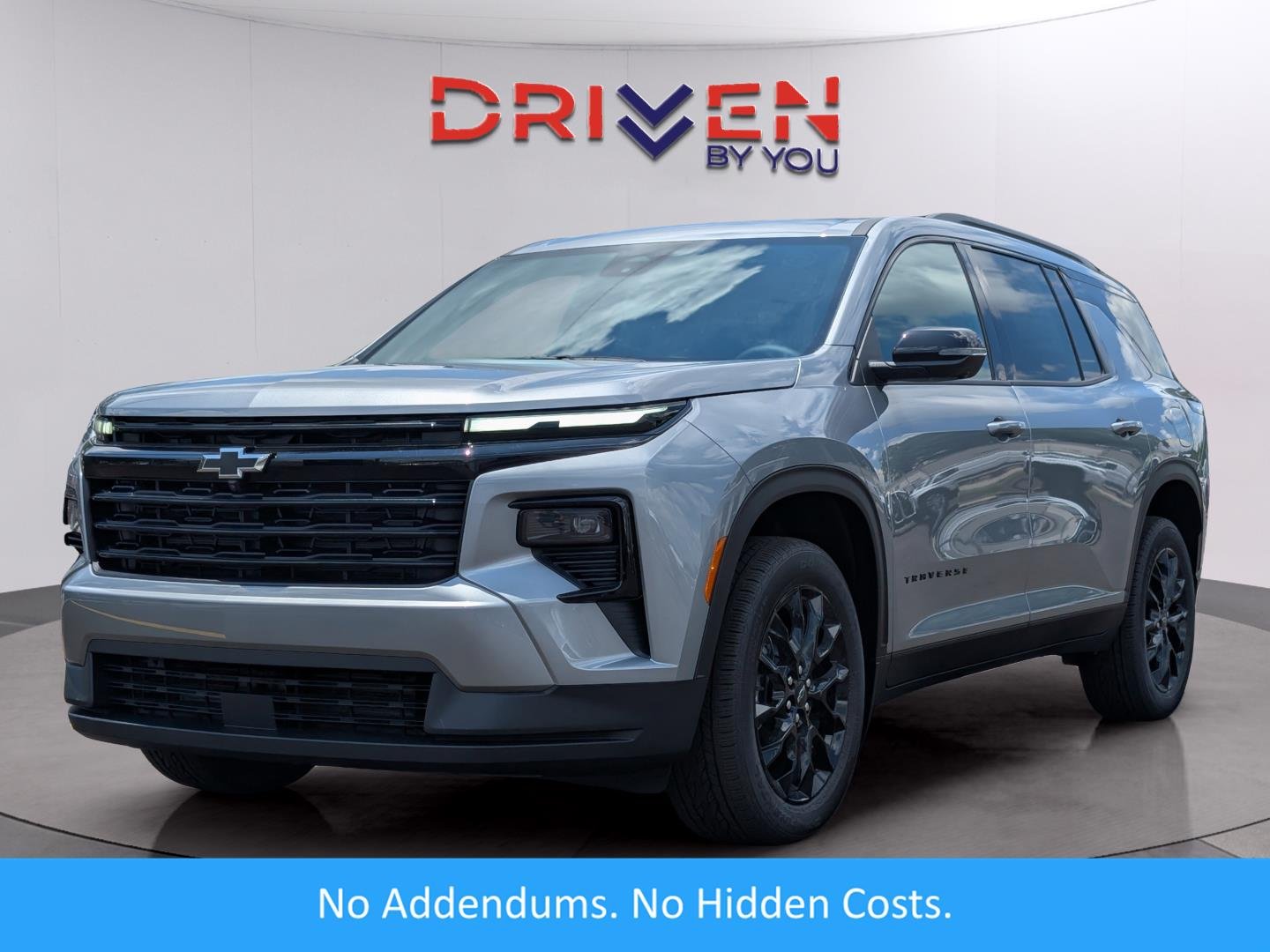 2026 Chevrolet Traverse FWD LT's photo