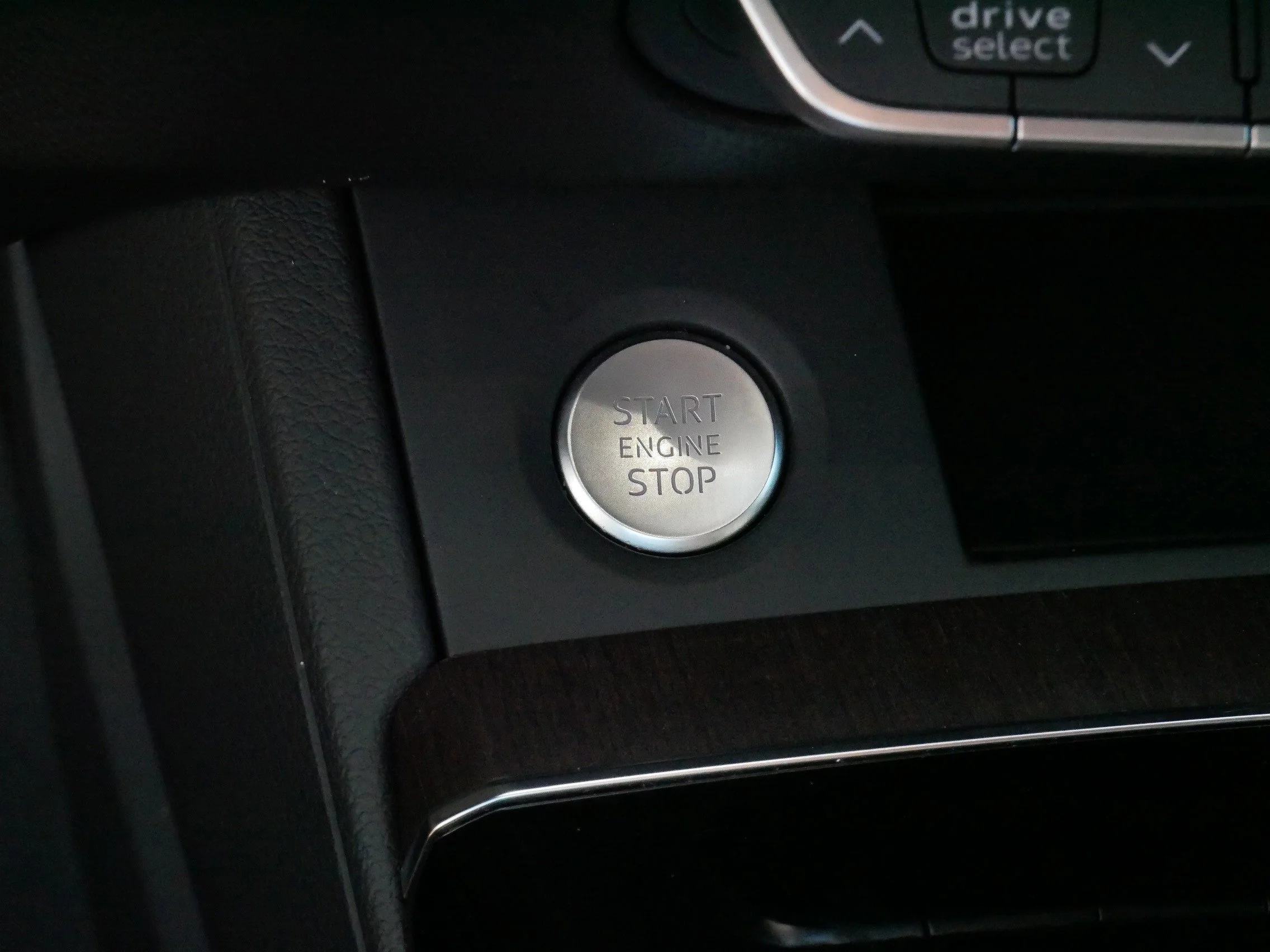 Used 2023 Manhattan Gray Metallic Audi Premium image 29
