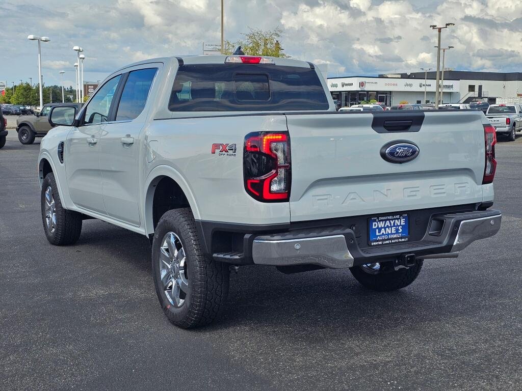New 2026 Avalanche Ford Lariat® image 3