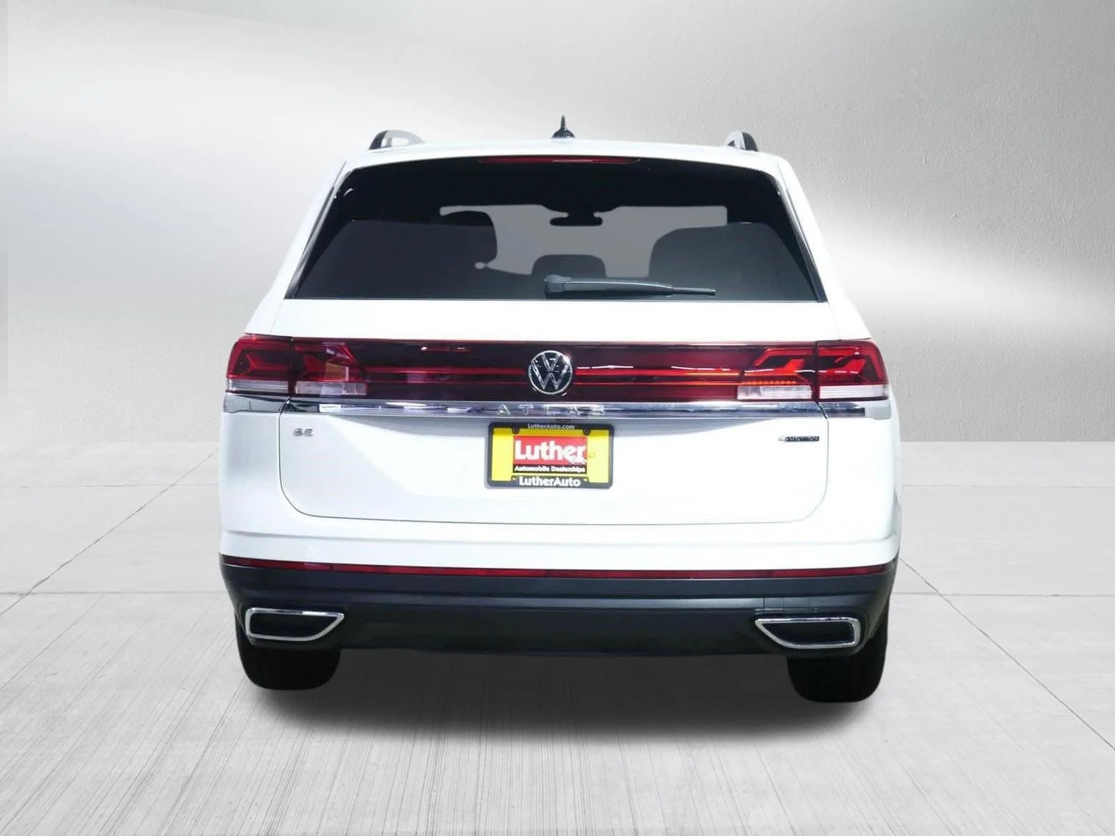 Used 2025  Volkswagen 2.0T SE image 6