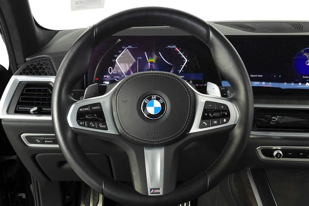 Used 2024 Black BMW xDrive40i image 28