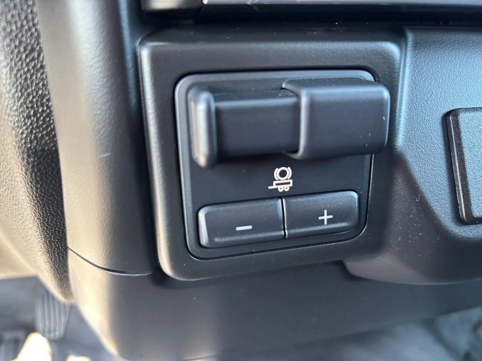 Used 2021 SUMMIT WHITE Chevrolet Work Truck image 27