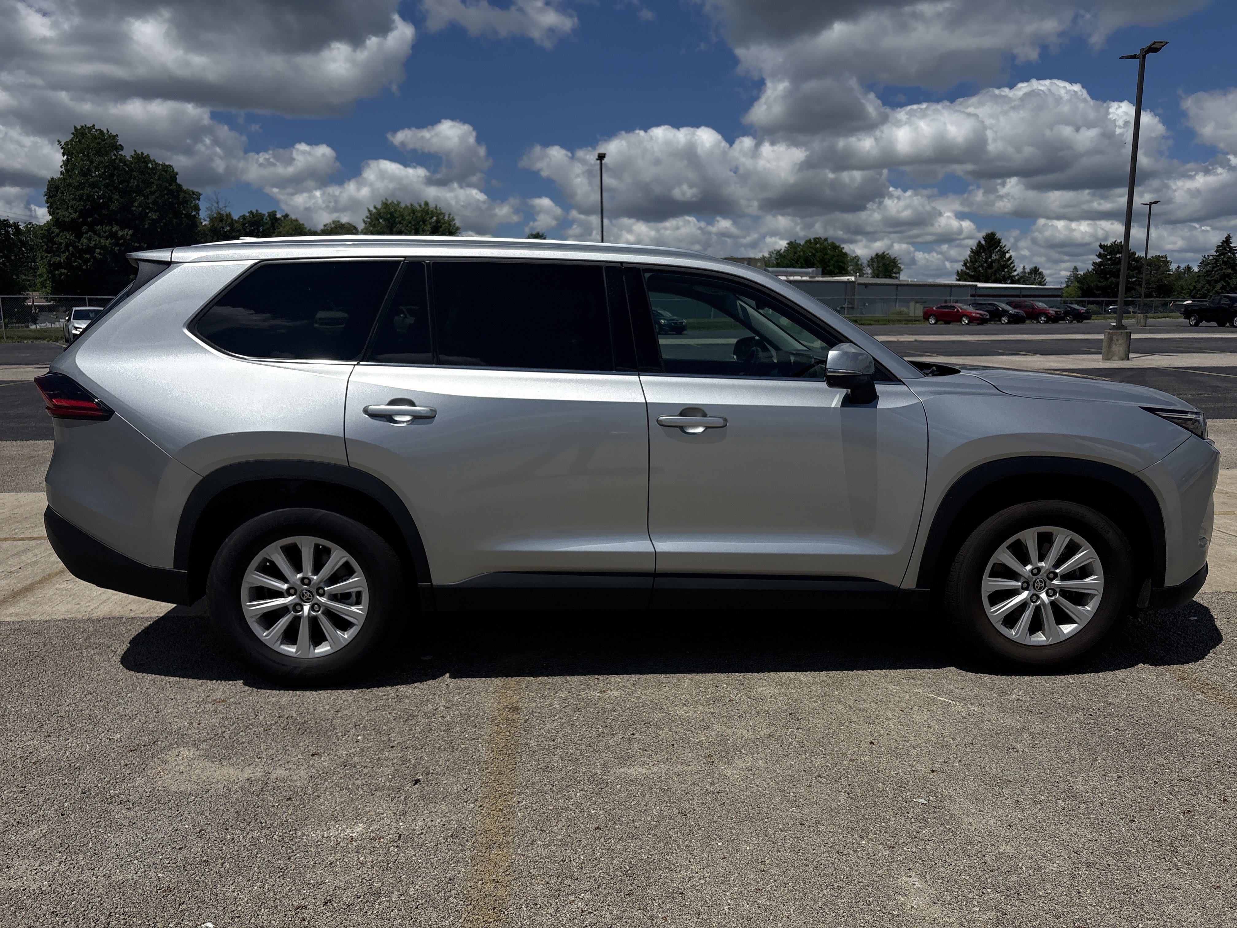 Used 2025 Celestial Silver Metallic Toyota XLE image 3
