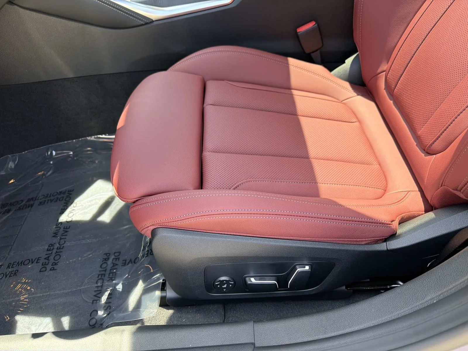 New 2026 Brooklyn Grey Metallic BMW xDrive40 image 16