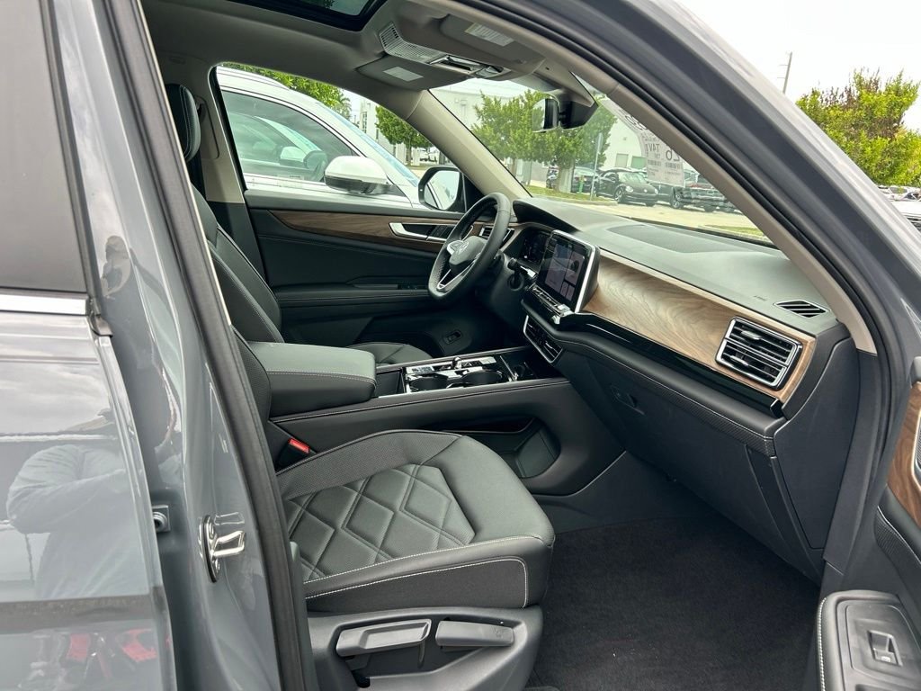 New 2026 Gray Volkswagen 2.0T SE w/Technology image 41