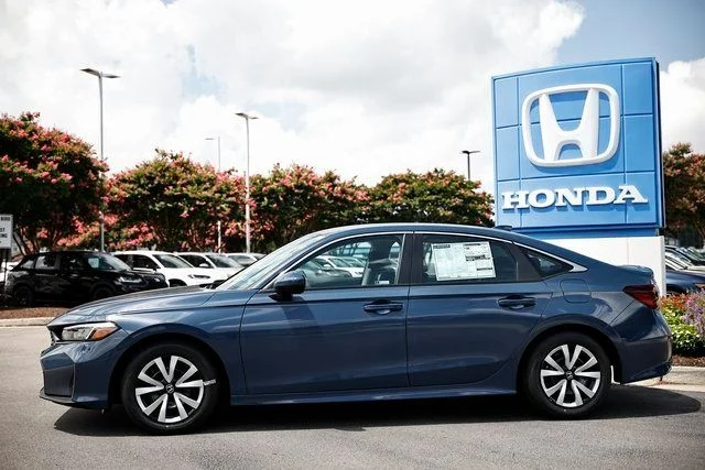 New 2026 Blue Lagoon Pearl Honda LX image 4
