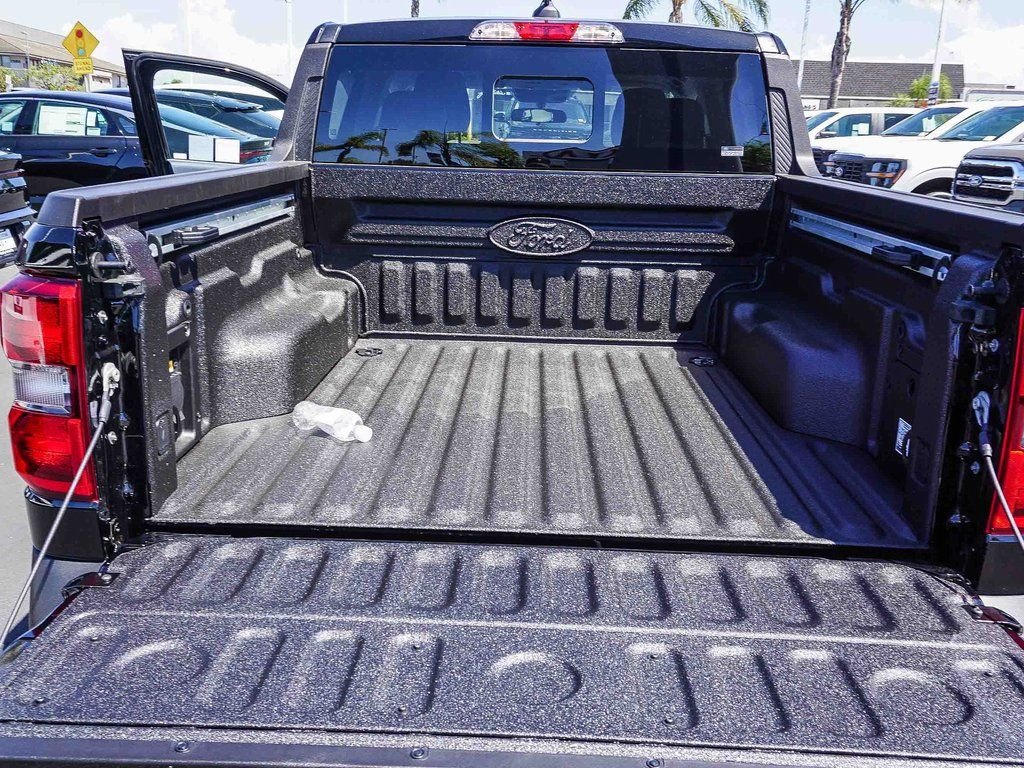 New 2025 Shadow Black Ford Lariat image 24