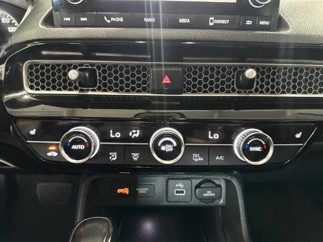 Used 2022 Silver Honda EX image 21