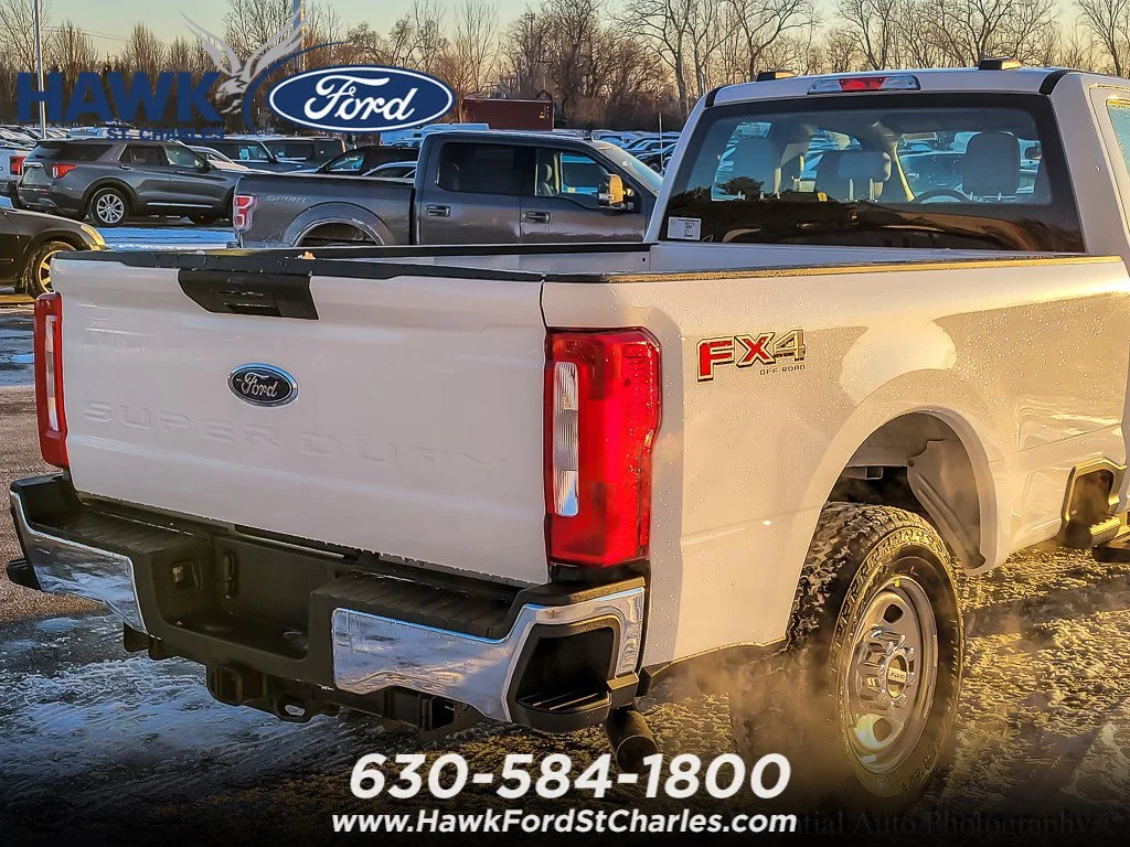 New 2026 Oxford White Ford XL image 5