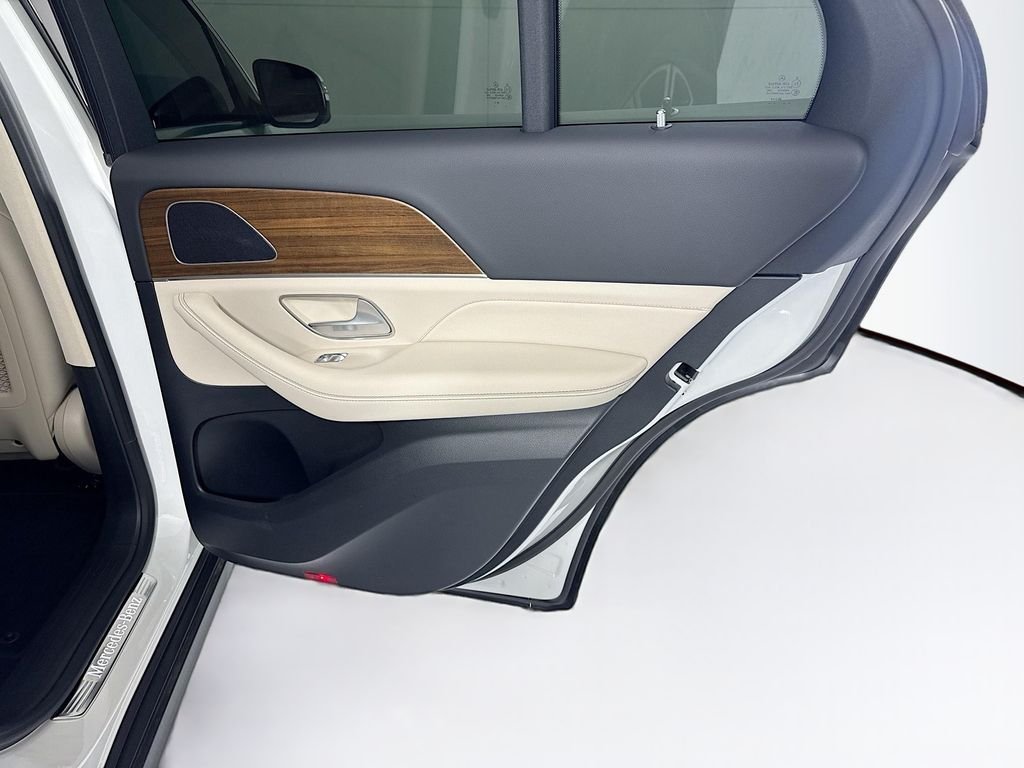 New 2026 Polar White Mercedes-Benz GLE 350 image 28