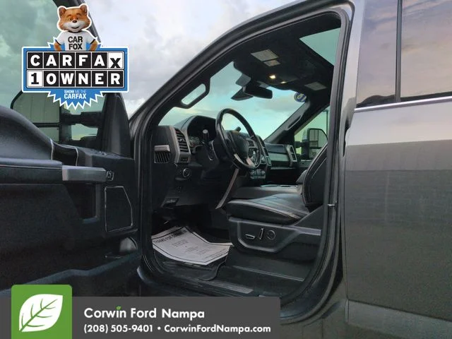 Used 2018 Gray Ford Platinum image 9