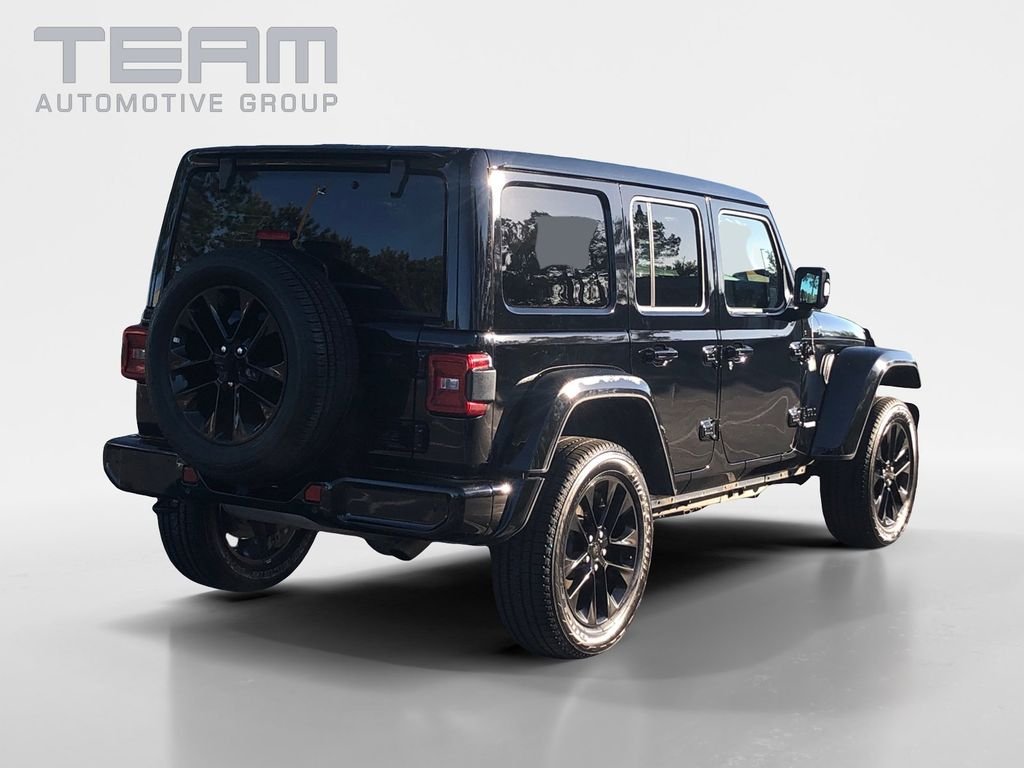 Used 2022 Black Jeep Unlimited Sahara High Altitude image 7