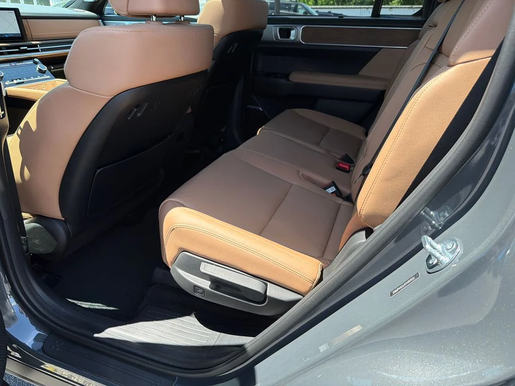 Used 2026 Gray Hyundai Limited image 21