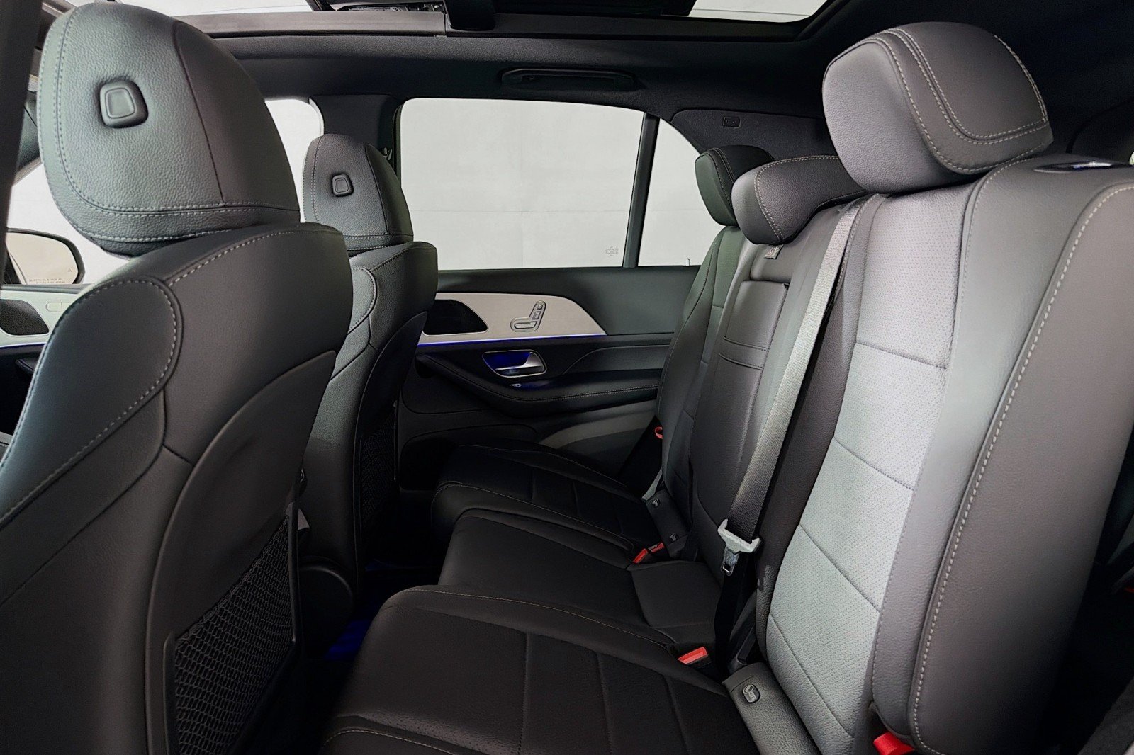 New 2026 Black Mercedes-Benz GLE 350 SUV image 7
