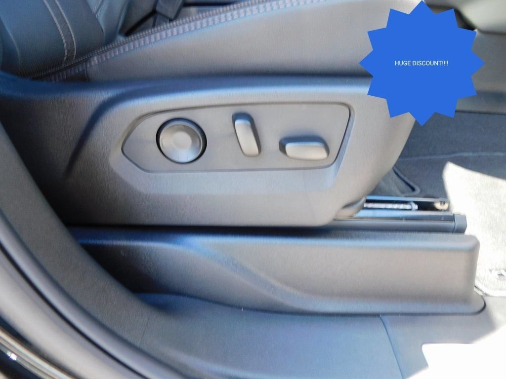 2025 Chevrolet Suburban High Country - Photo 19