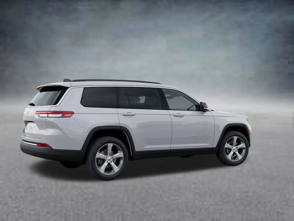 New 2026 Bright White Clear-Coat Exterior Paint Jeep Limited image 4