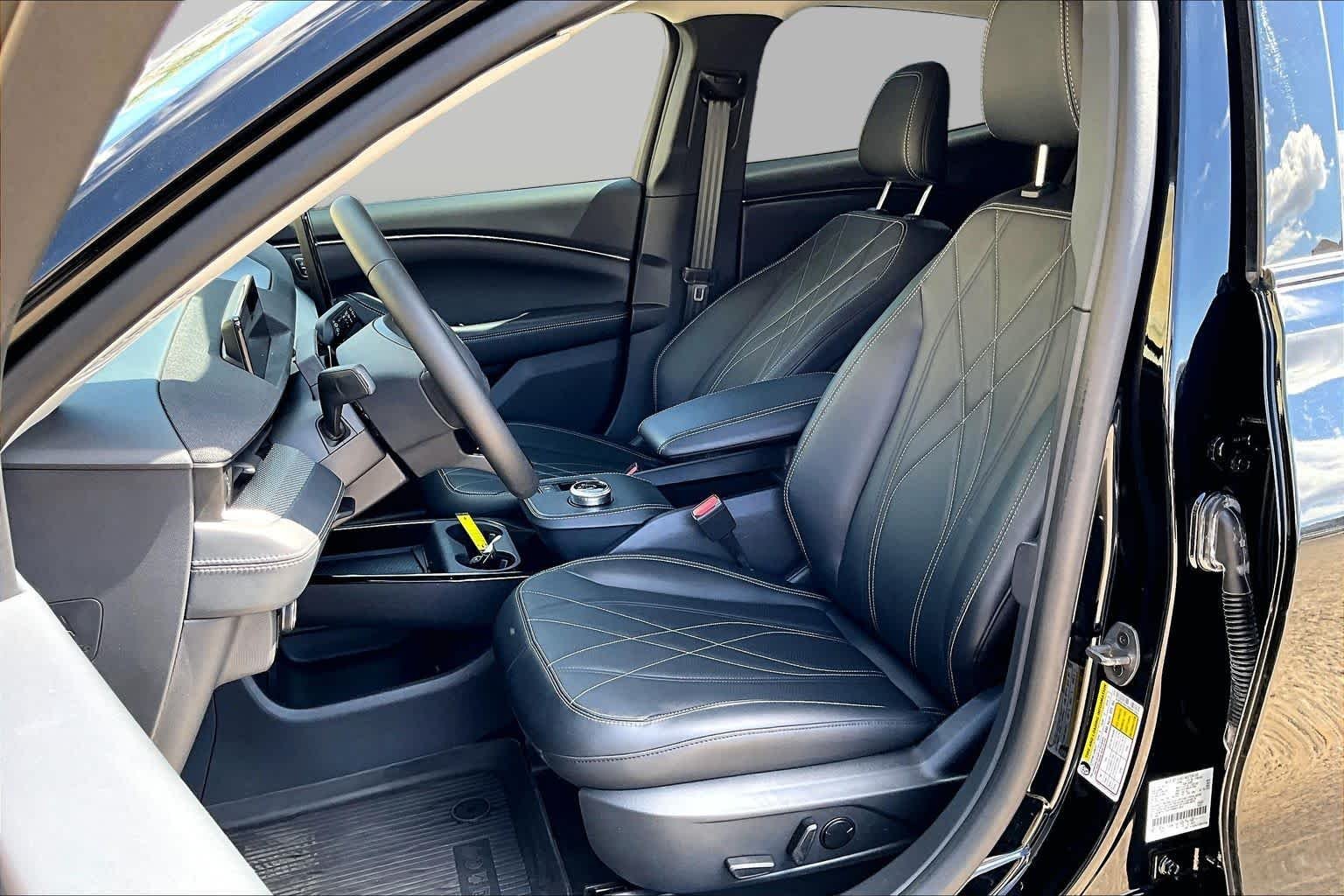 Pre-Owned 2023 Ford Mustang Mach-E Select