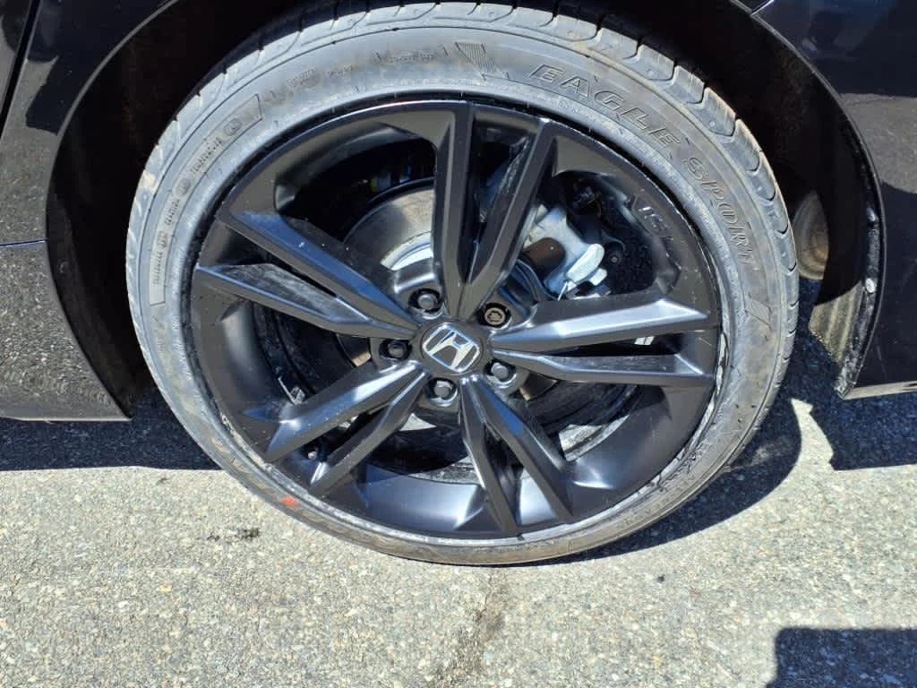 New 2026 Crystal Black Pearl Honda  image 5