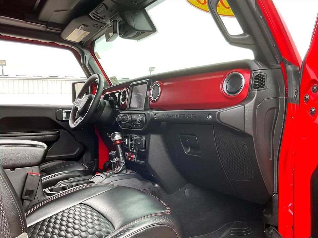 Used 2023 Red Jeep Rubicon image 14