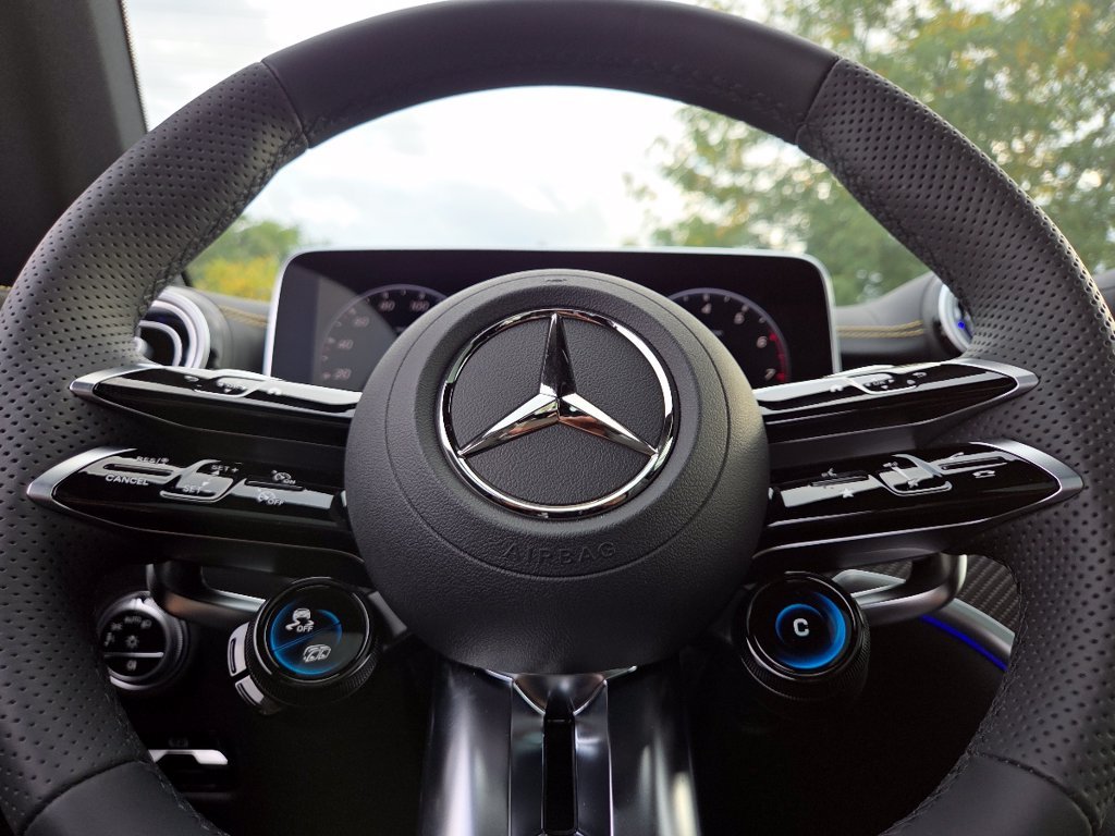 New 2026 MANUFAKTUR exclusive graphite grey magno Mercedes-Benz AMG® CLE 53 4MATIC+ Coupe image 29