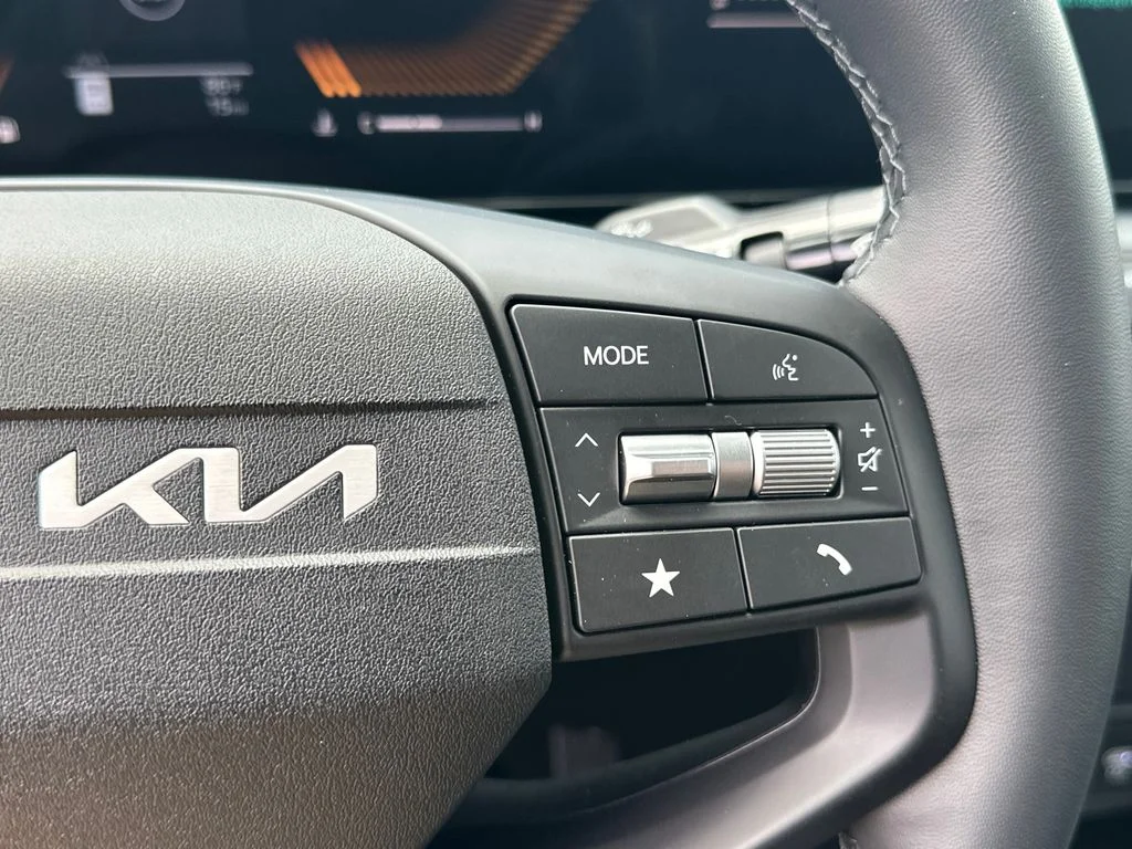New 2026 Black Kia EX image 25