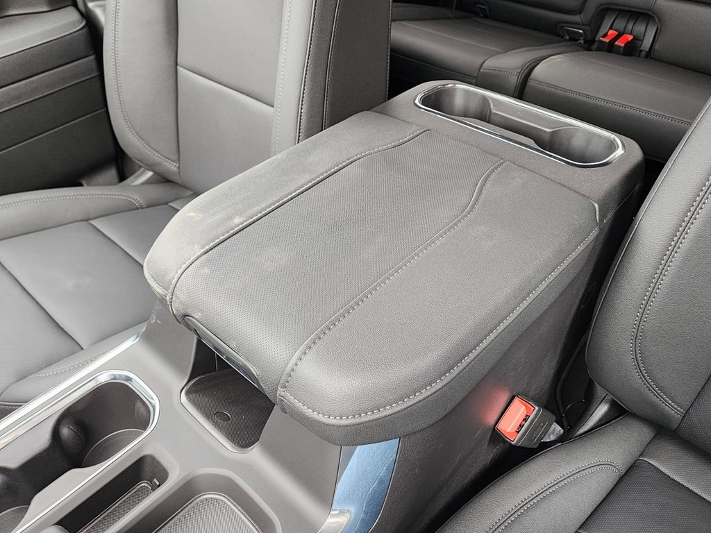 2026 GMC Sierra 1500 SLT - Photo 32