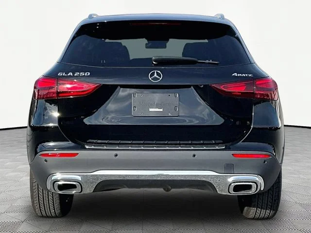 Used 2025 Black Mercedes-Benz GLA 250 image 5