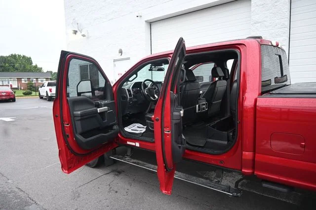 Used 2022 Red Ford Lariat image 15