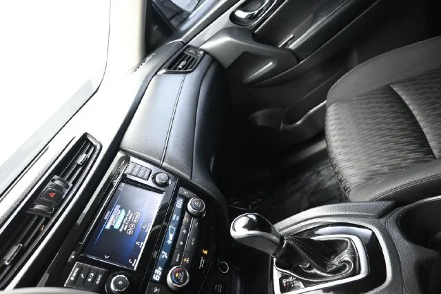 Used 2020 Gray Nissan SV image 20