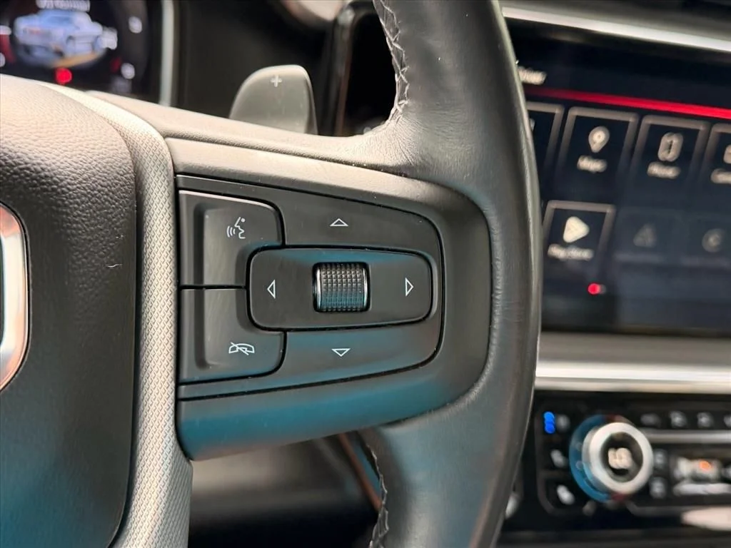 Used 2023 Black GMC Denali image 22