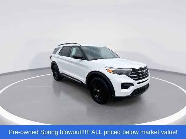 Used 2020 White Ford XLT image 2