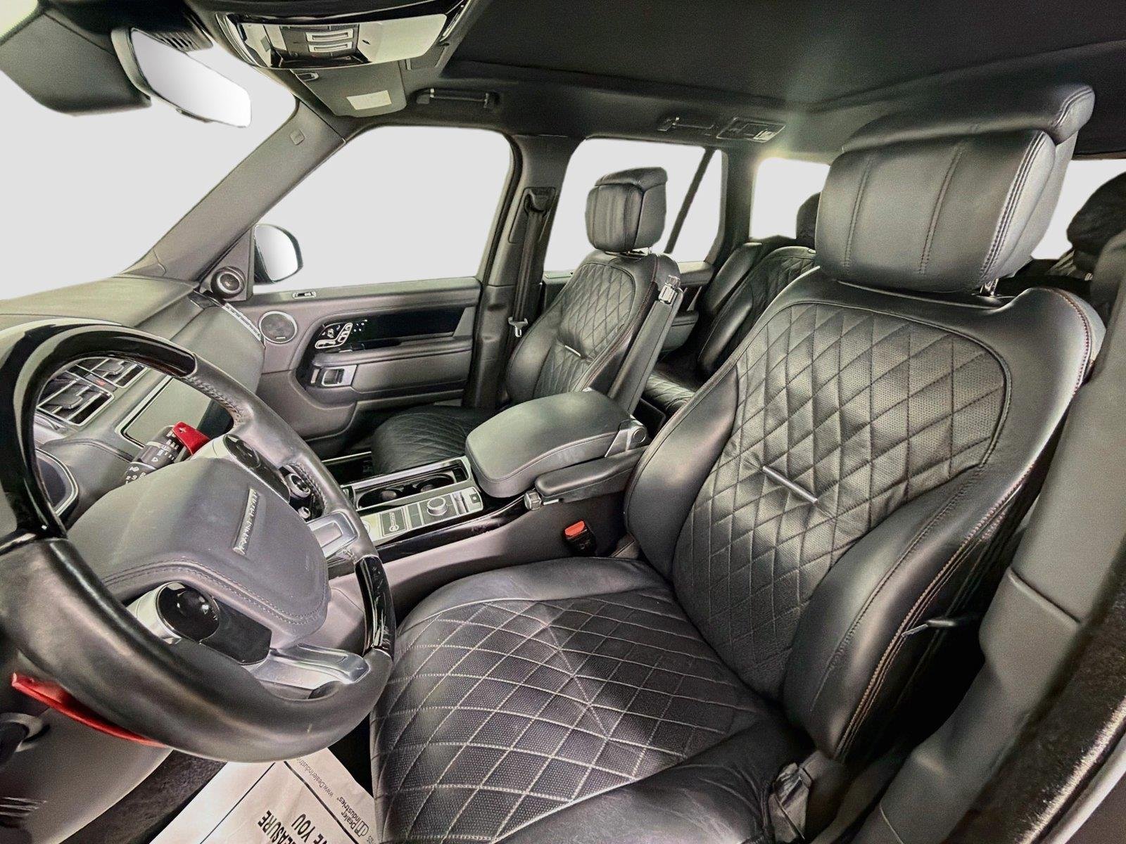 Used 2021 Scafell Grey Satin Land Rover SV Autobiography Dynamic image 22