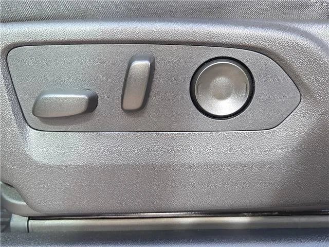New 2026 Onyx Black GMC Elevation image 11