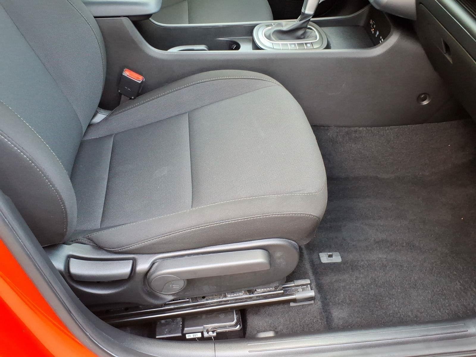 Used 2025 Soultronic Orange Pearl Hyundai SEL image 23