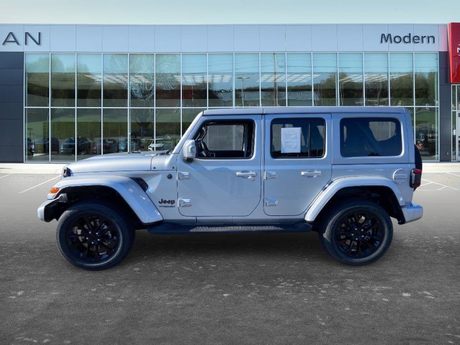 Used 2022 Silver Zynith Clearcoat Jeep Unlimited High Altitude image 7