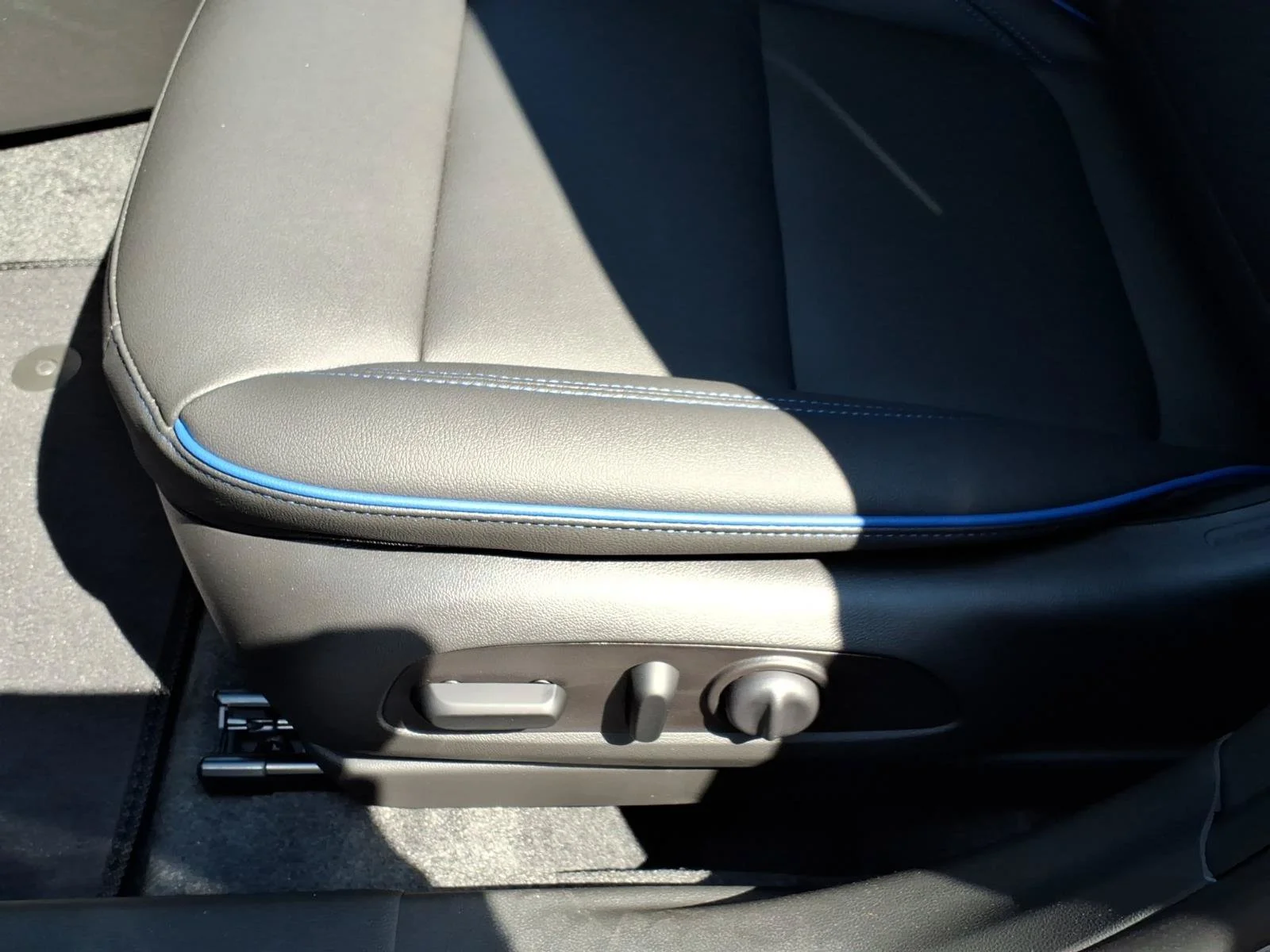 2026 Buick Envista Sport Touring - Photo 13