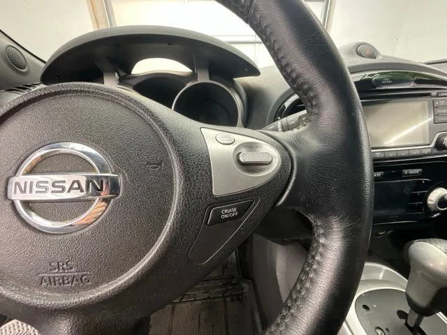 Used 2017 Silver Nissan SV image 6